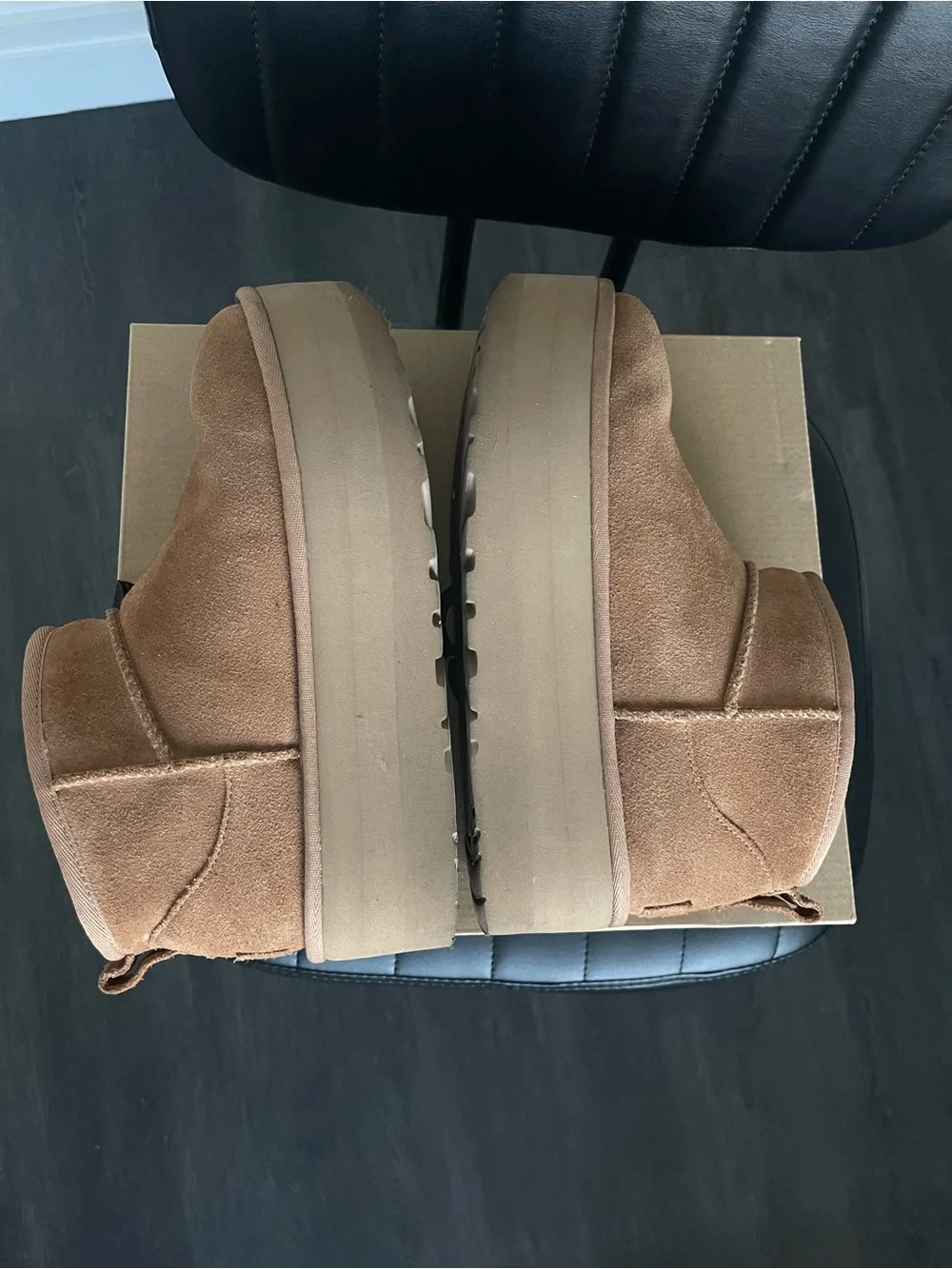 UGG Classic Ultra Mini Platform in Chestnut